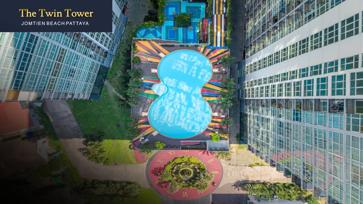 The Twin Tower Jomtien 天台泳池俯瞰