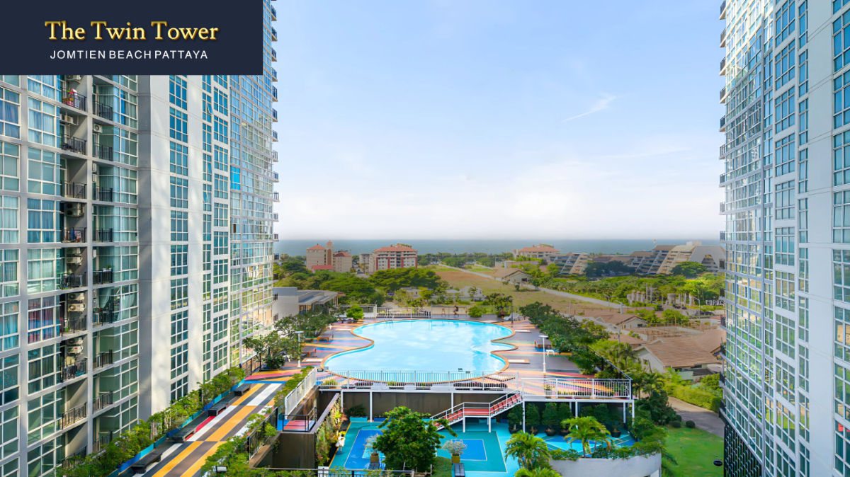 The Twin Tower Jomtien 泳池与楼体鸟瞰
